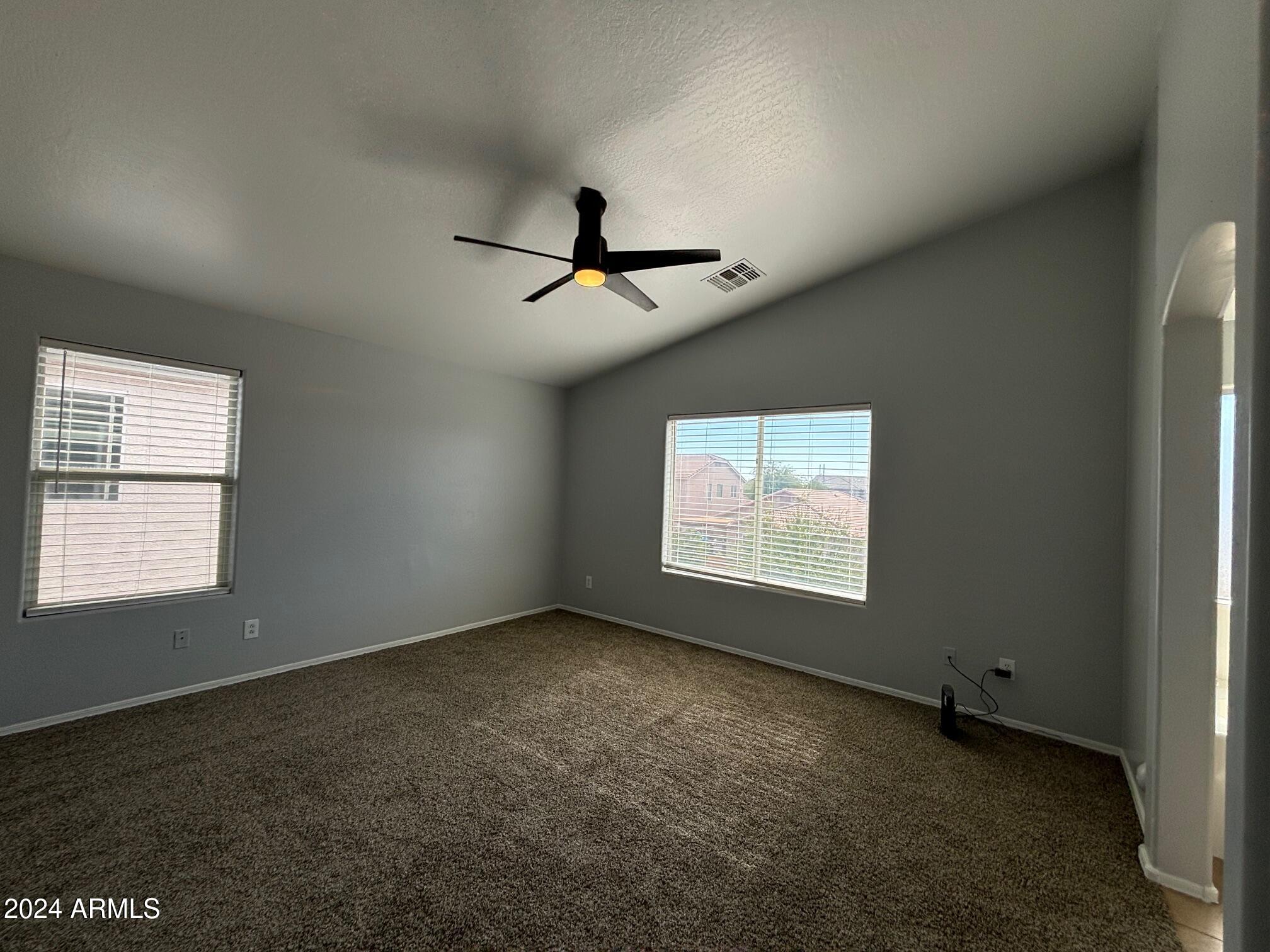 9205 West Cordes Road Tolleson, AZ 85353 - Photo 12 of 30 Primary