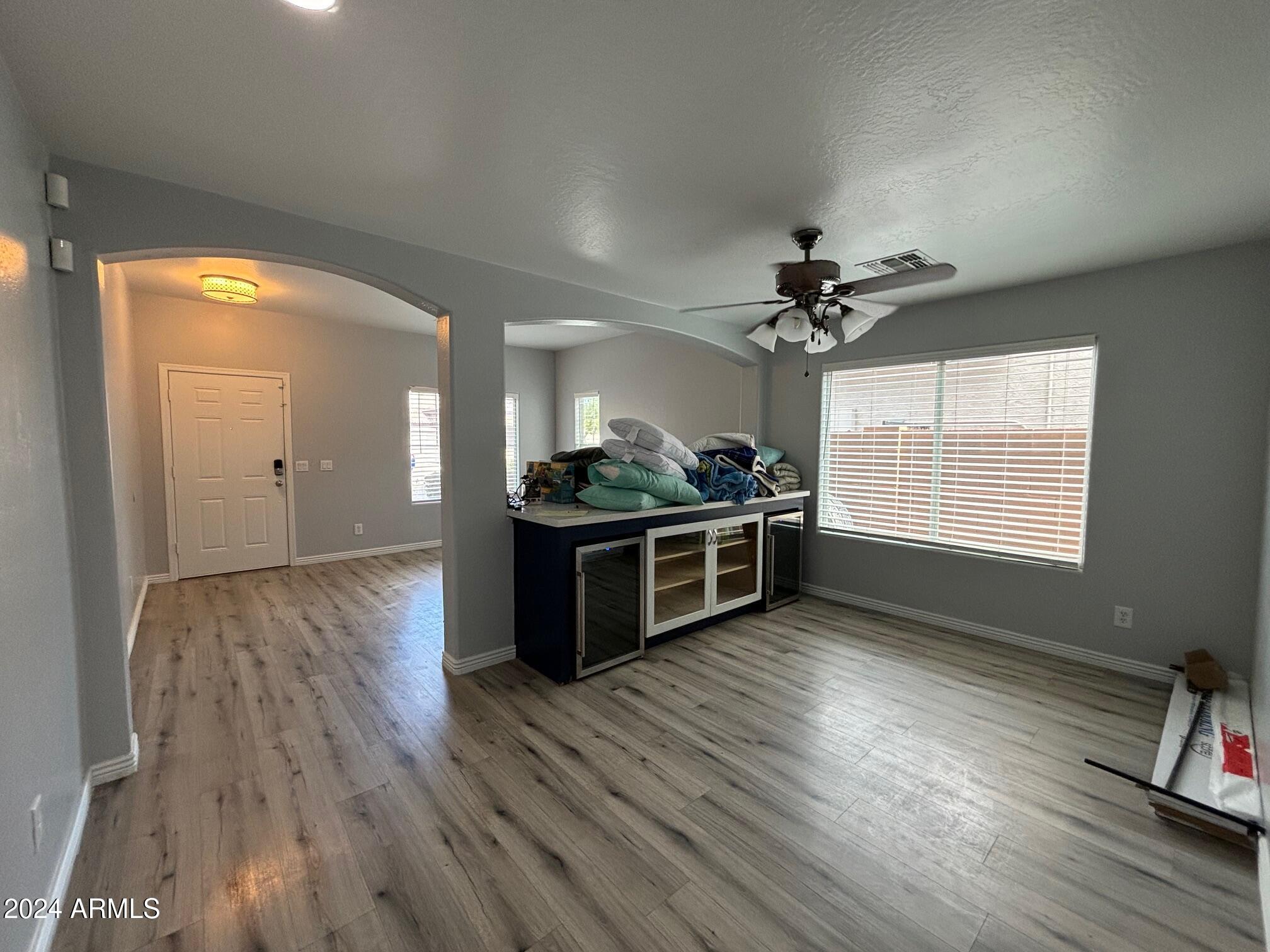 9205 West Cordes Road Tolleson, AZ 85353 - Photo 23 of 30 Front Room