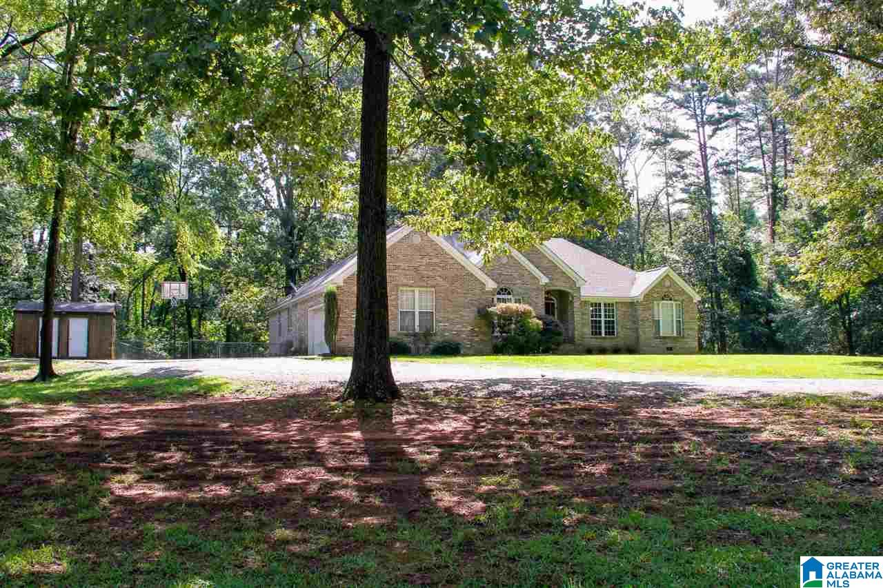 136 Meadow Glen Drive Jacksonville, AL 36265 - Photo 4 of 42