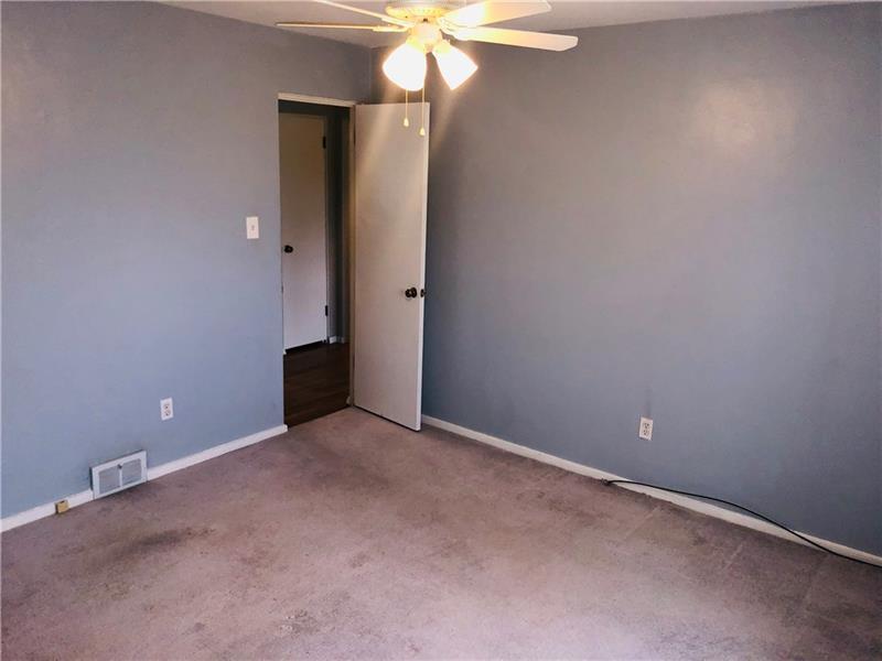 1002 Middletown Road Pittsburgh, PA 15205 - Photo 12 of 25 Gallery Image 12