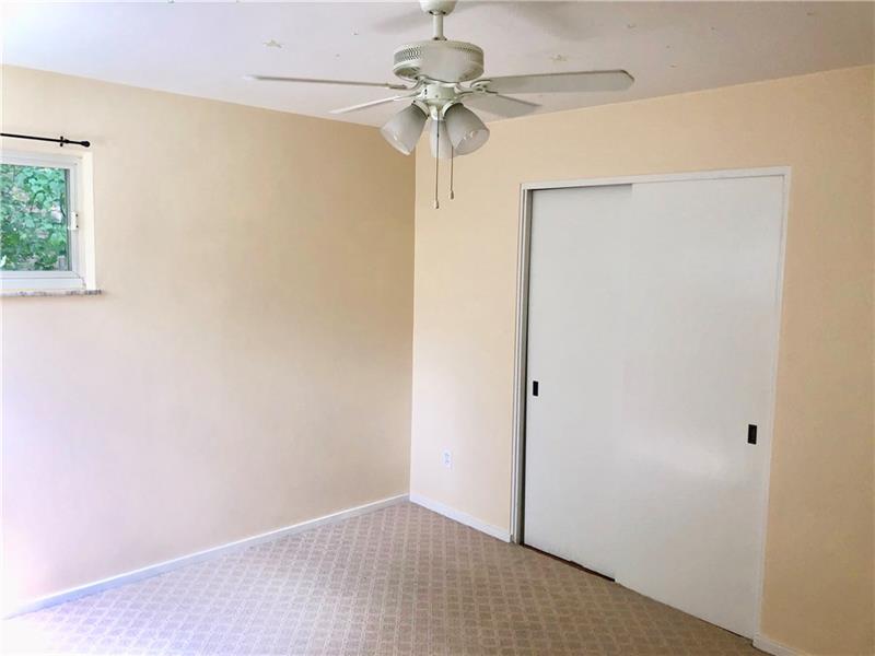 1002 Middletown Road Pittsburgh, PA 15205 - Photo 13 of 25 Gallery Image 13