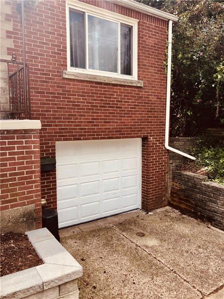 1002 Middletown Road Pittsburgh, PA 15205 - Photo 3 of 25 Gallery Image 3