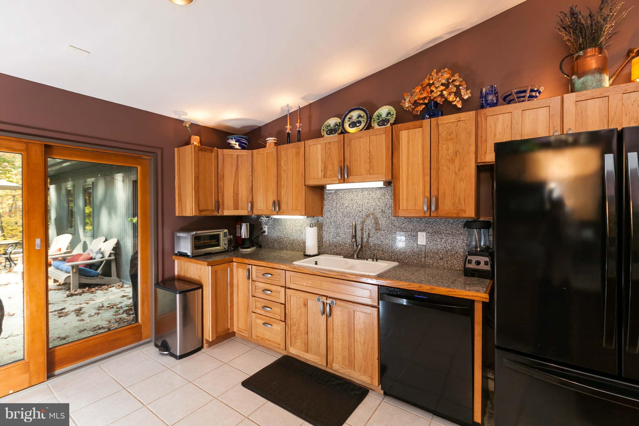 10906 Baronet Road Owings Mills, MD 21117 - Photo 11 of 30 Kitchen