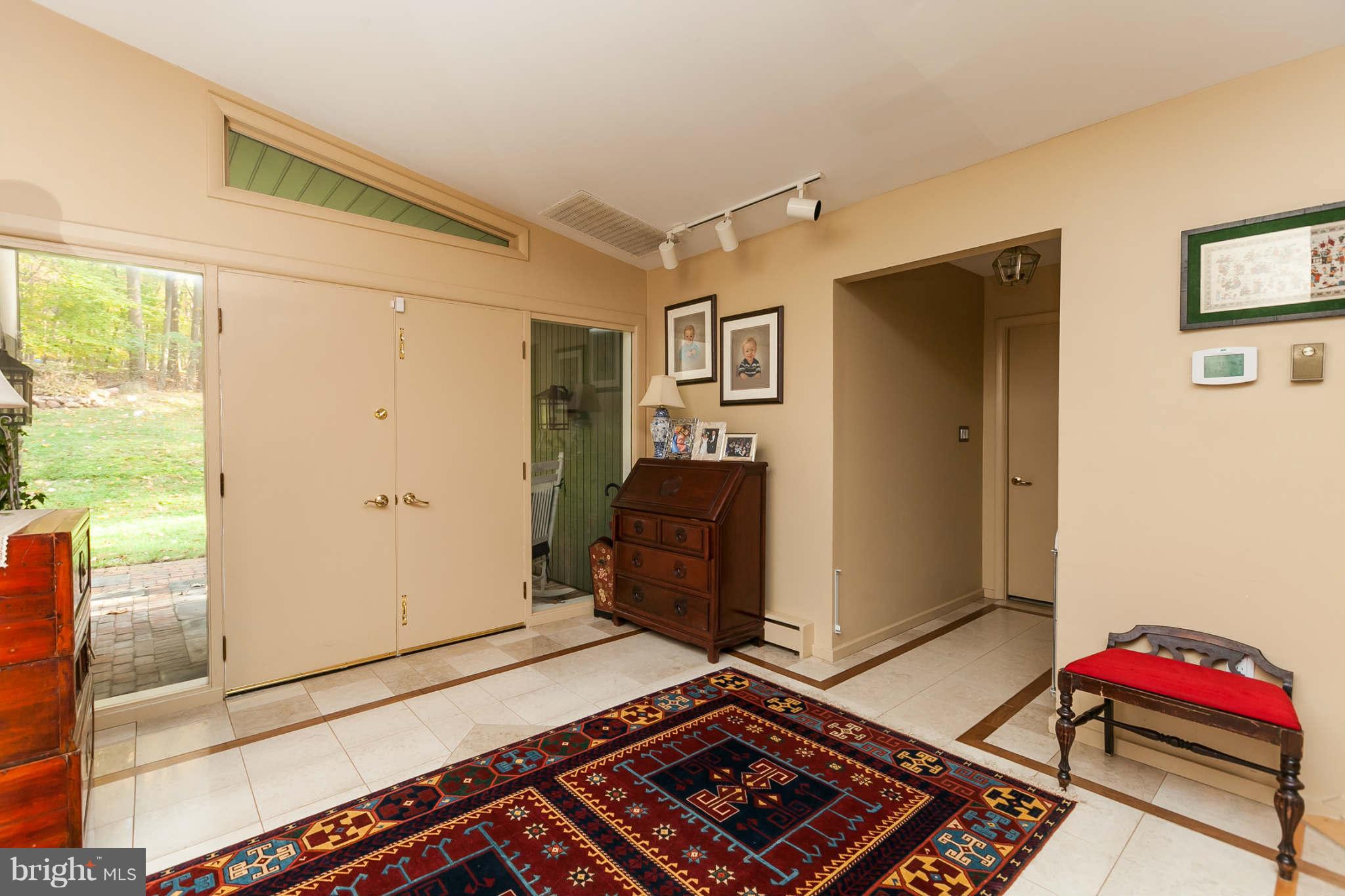 10906 Baronet Road Owings Mills, MD 21117 - Photo 3 of 30 Interior (General)