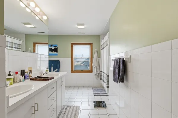 $649,900 | 4-6 Jensen Road, Unit 6, Watertown, MA 02472