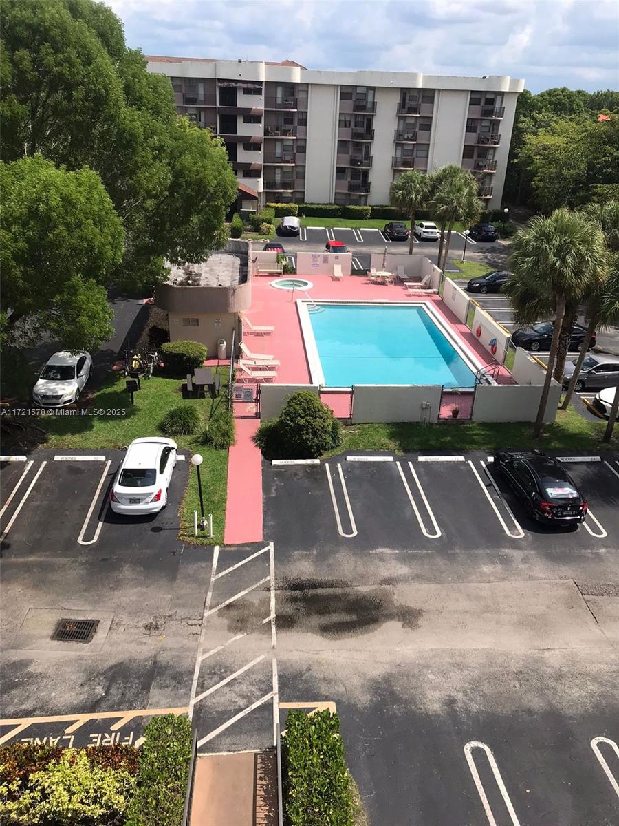 2701 Riverside Drive, Unit 515B Coral Springs, FL 33065 - Photo 3 of 16