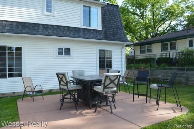 240 Tillson Street Romeo, MI 48065 - Photo 19 of 21 DSC_1739.jpg