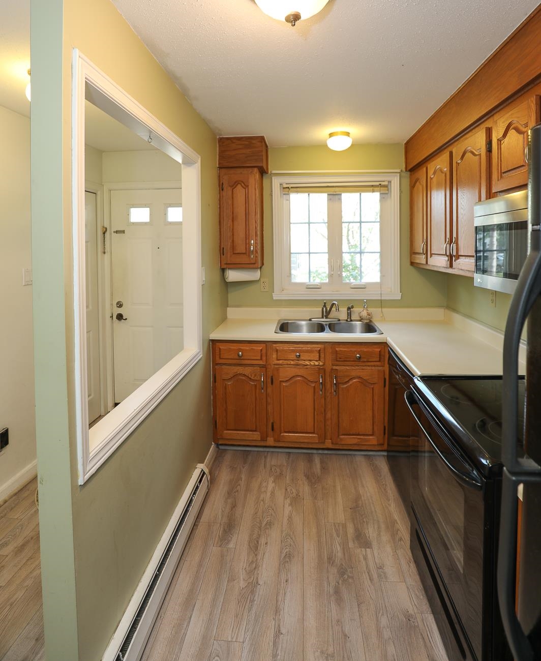 9 Shelburne Road Merrimack, NH 03054 - Photo 13 of 35