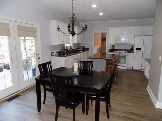 $374,900 | 3044 Birdie Circle, Evansville, IN 47725