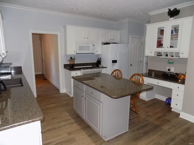 $374,900 | 3044 Birdie Circle, Evansville, IN 47725