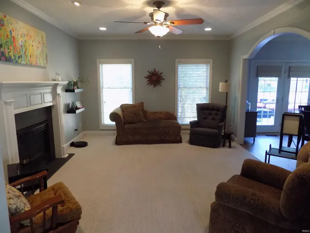 $374,900 | 3044 Birdie Circle, Evansville, IN 47725