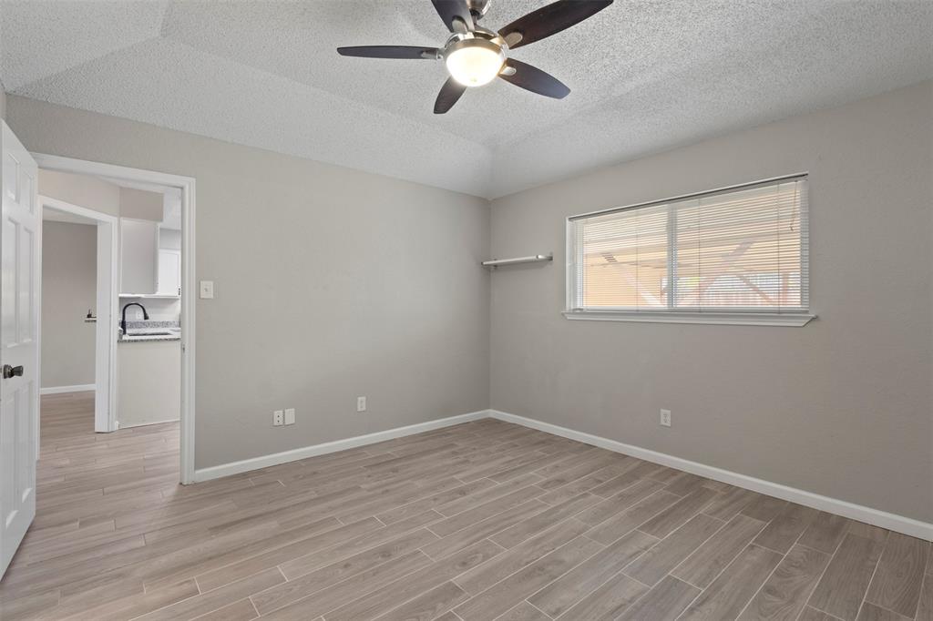 3002 Penny Lane Euless, TX 76039 - Photo 12 of 28