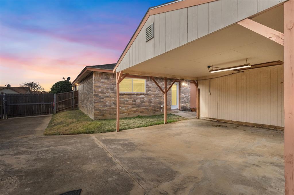 3002 Penny Lane Euless, TX 76039 - Photo 24 of 28