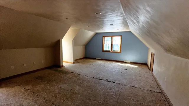 $360,000 | 14 Sassafras Lane, Greensburg, PA 15601