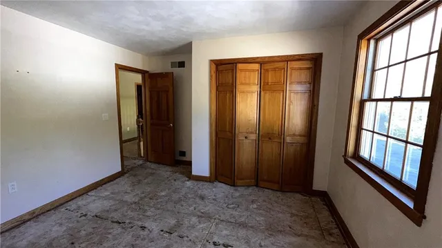 $360,000 | 14 Sassafras Lane, Greensburg, PA 15601