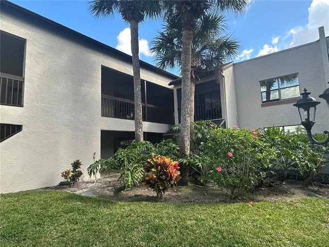 $2,100 | 2971 Estancia Boulevard, Unit 321, Clearwater, FL 33761
