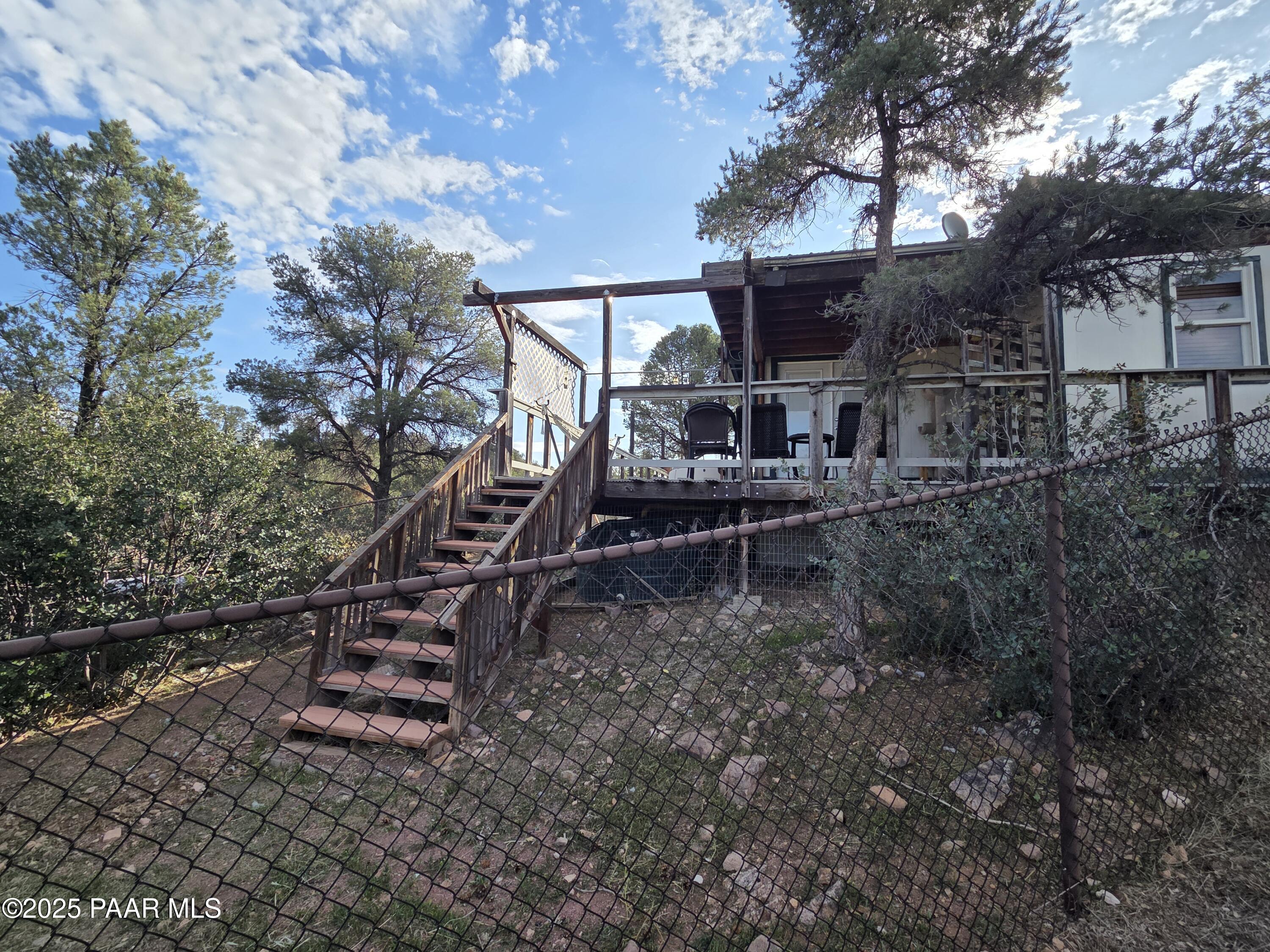 7250 West Hootenanny Road Prescott, AZ 86305 - Photo 9 of 30 a view of outdoor space and yard