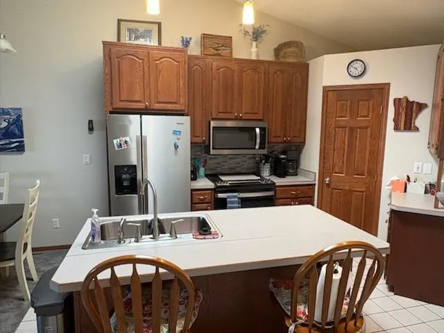 $584,900 | 22718 Dunvilla Drive, Unit 21, Pelican Rapids, MN 56572