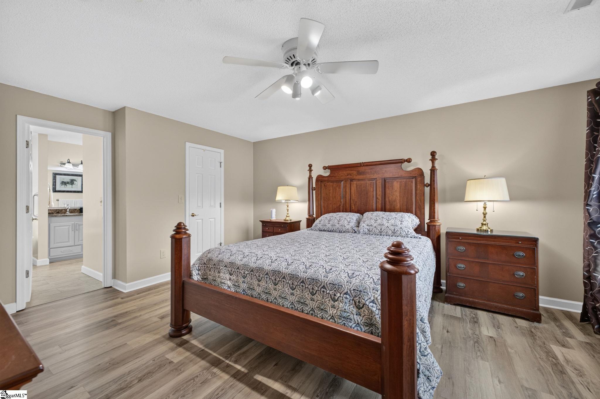 18 Middlecreek Way Greenville, SC 29607 - Photo 15 of 37 Gallery Image 15