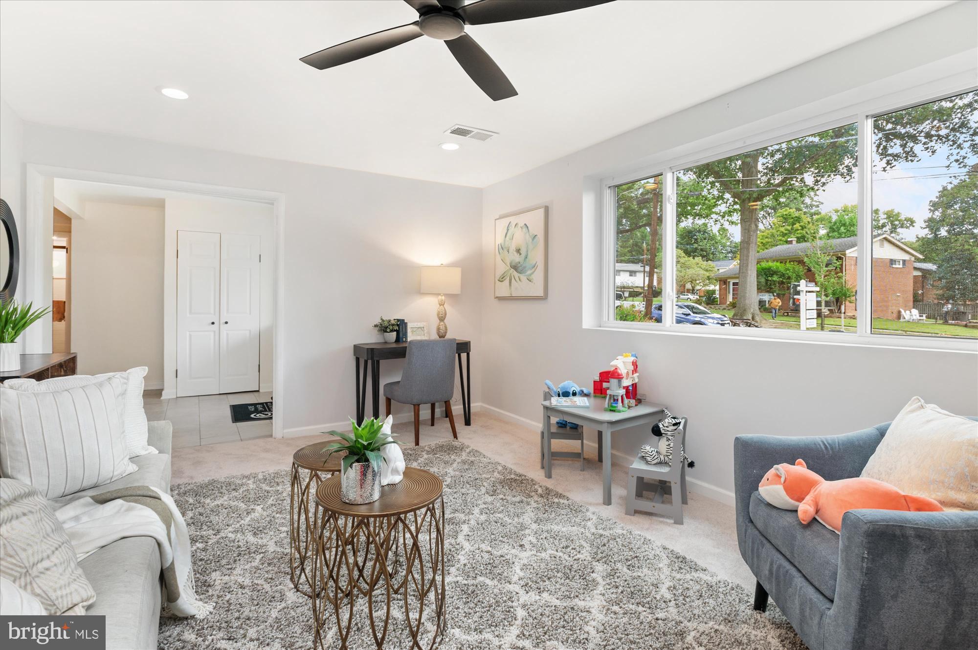 9834 Cherry Tree Lane Silver Spring, MD 20901 - Photo 9 of 41 Gallery Image 9