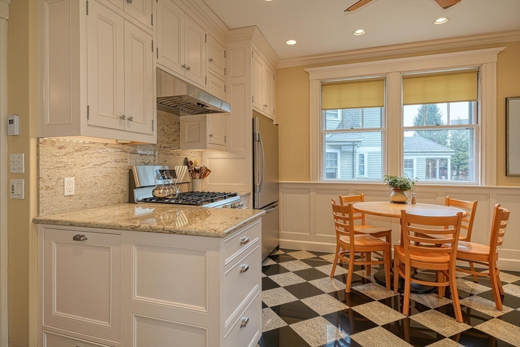 30 Walker Street Newton, MA 02460 - Photo 13 of 40