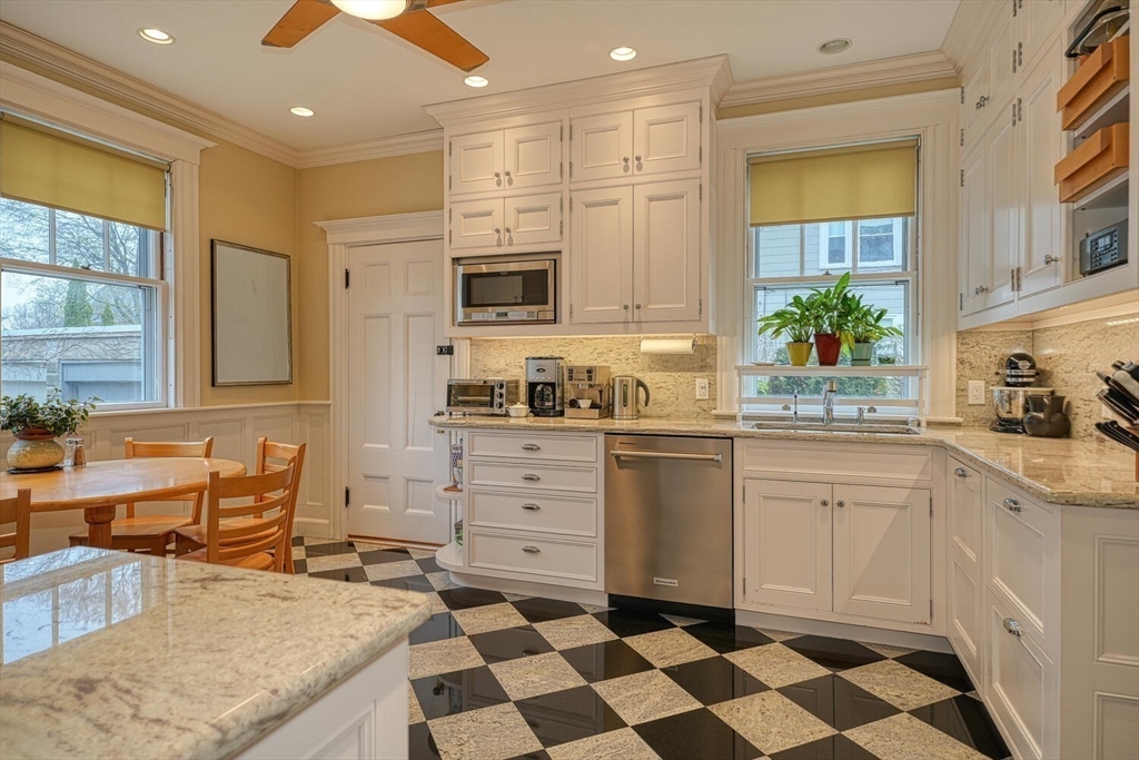 30 Walker Street Newton, MA 02460 - Photo 14 of 40