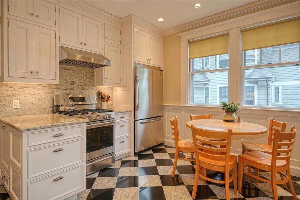 30 Walker Street Newton, MA 02460 - Photo 15 of 40