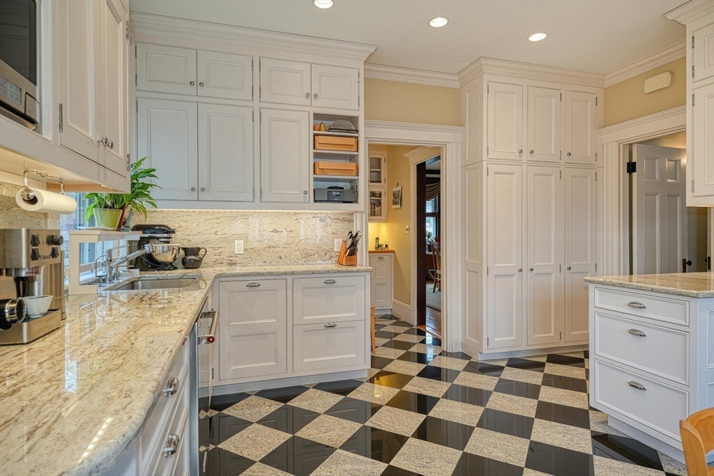30 Walker Street Newton, MA 02460 - Photo 17 of 40