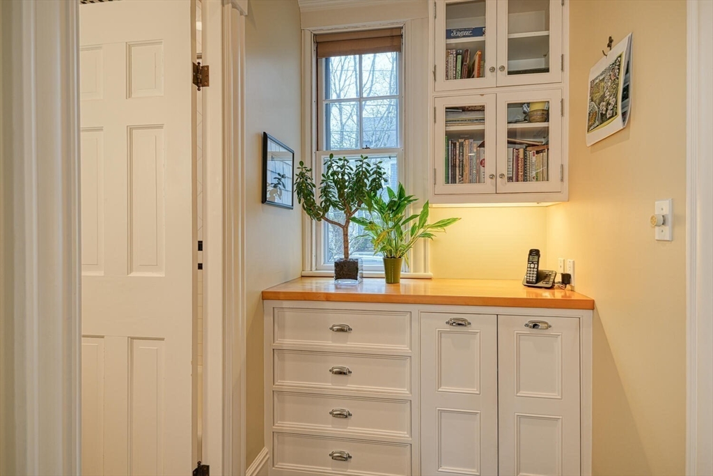 30 Walker Street Newton, MA 02460 - Photo 18 of 40