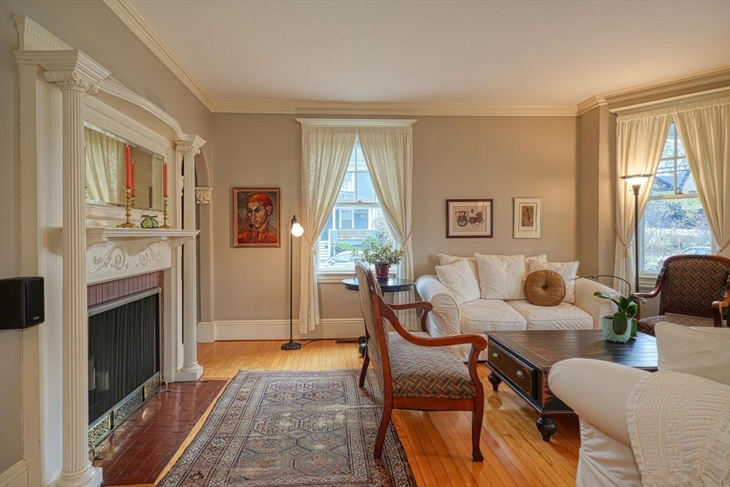 30 Walker Street Newton, MA 02460 - Photo 6 of 40