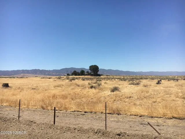 $1,200,000 | 166 Russell Ranch Road, Cuyama, CA 93254