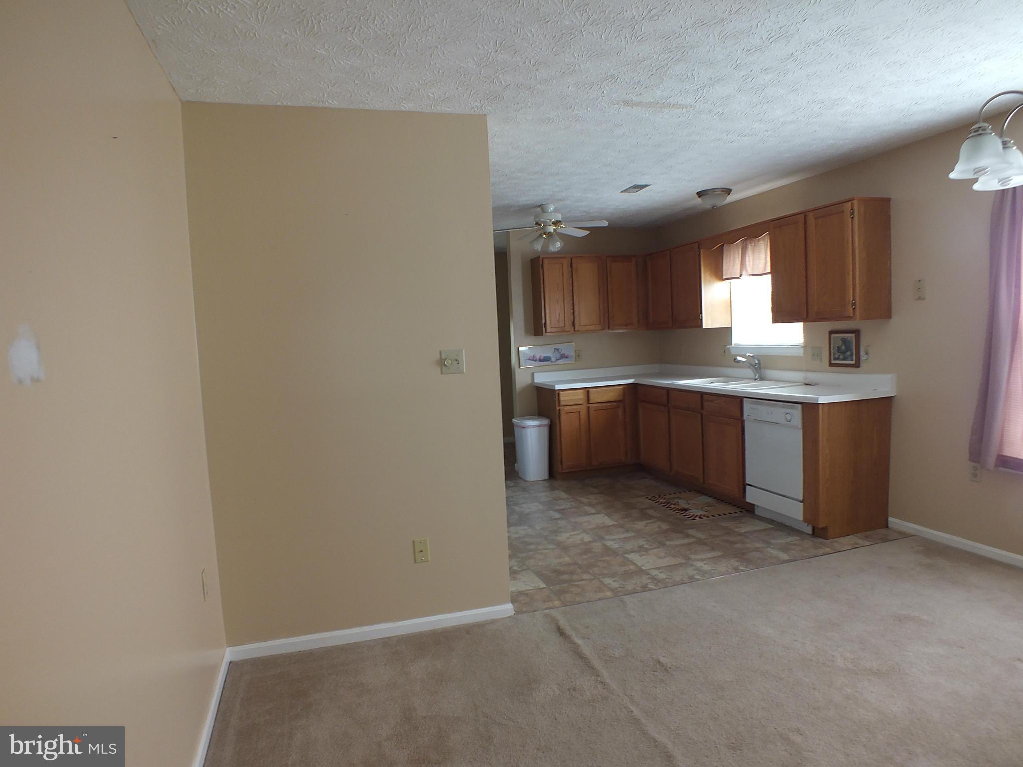 202 Raven Road Stephens City, VA 22655 - Photo 5 of 13 Kitchen