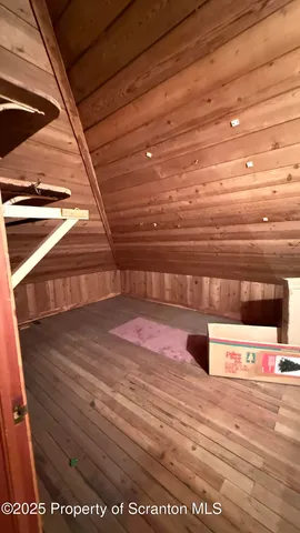 $600,000 | 220 Hickory Ridge Road, Carbondale, PA 18407