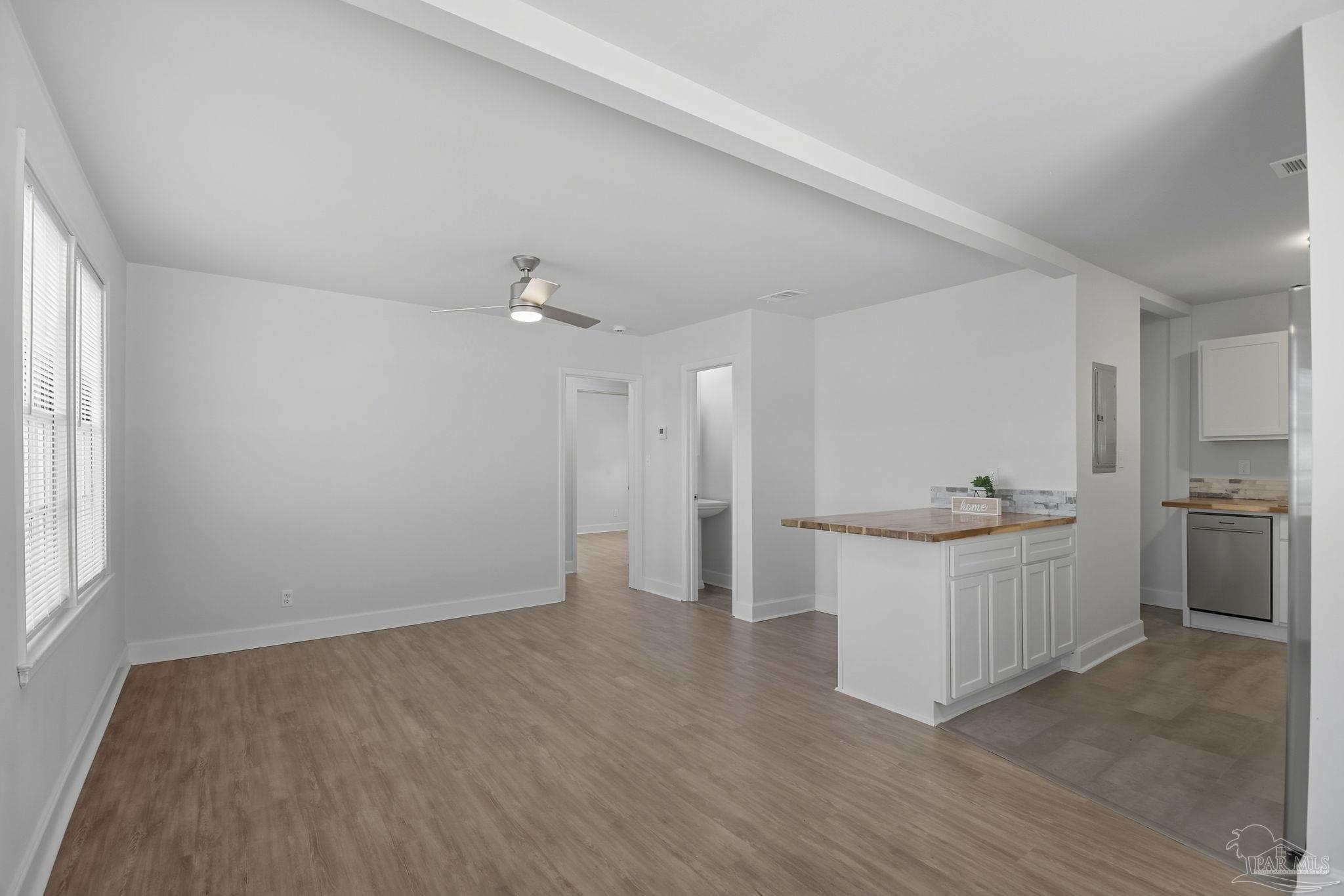 636 Elite Road Pensacola, FL 32507 - Photo 11 of 23