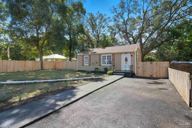 $199,000 | 636 Elite Road, Pensacola, FL 32507