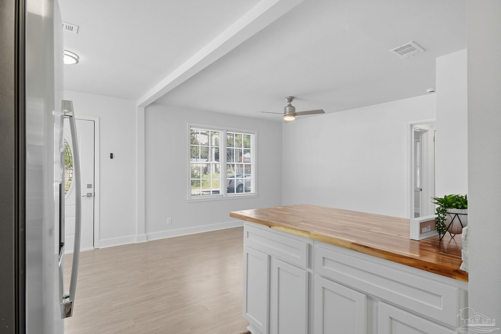 636 Elite Road Pensacola, FL 32507 - Photo 8 of 23