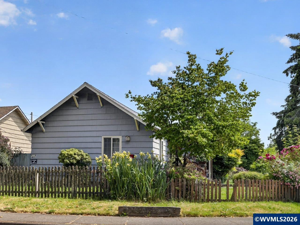 905 Southwest 13th Street Corvallis, OR 97333 - Photo 4 of 20