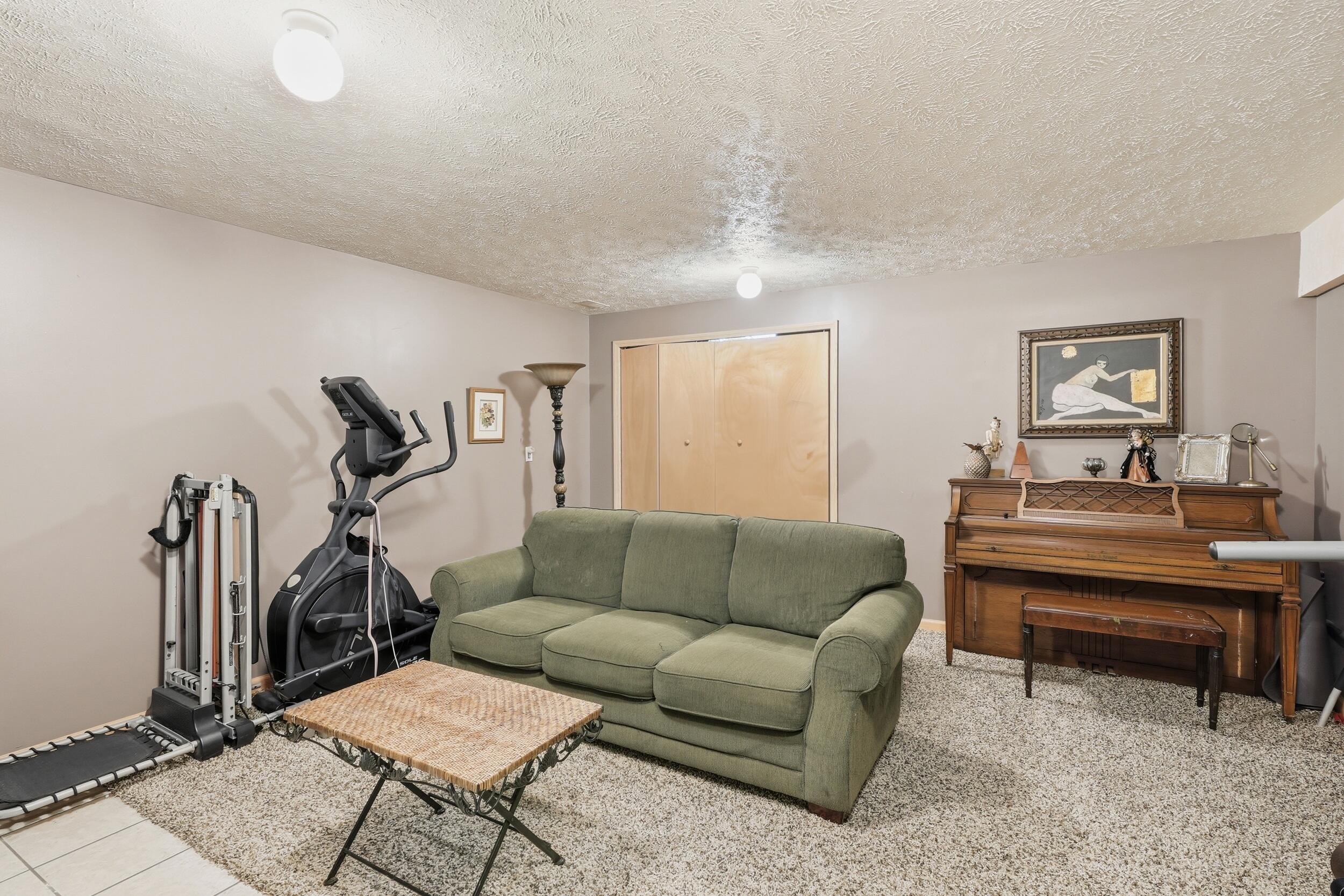 11081 Miami Street Crown Point, IN 46307 - Photo 17 of 23 2500x1667