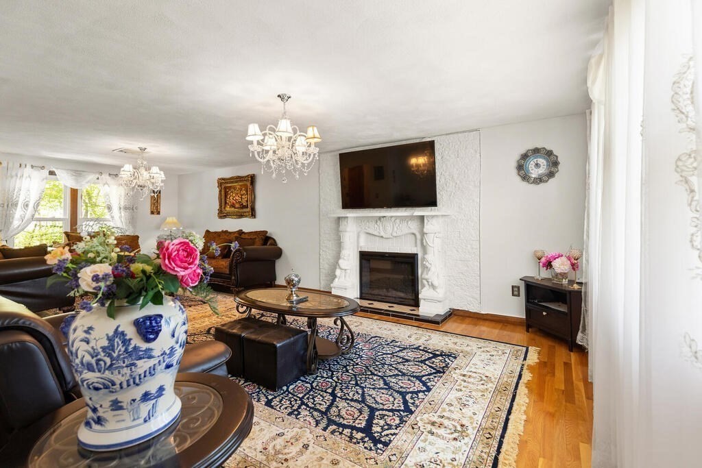 26 Hall Road Stoneham, MA 02180 - Photo 11 of 34 Gallery Image 11