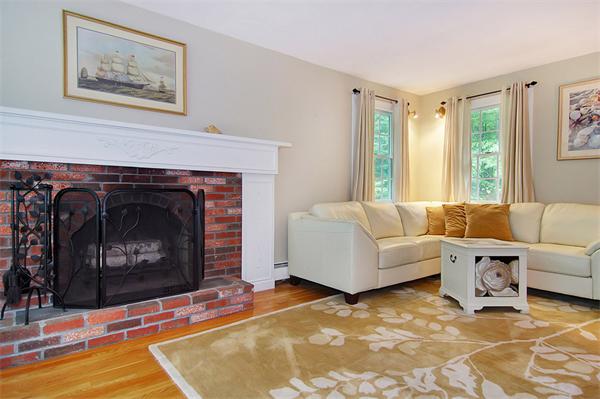 38 Grafton Road Upton, MA 01568 - Photo 17 of 29 Gallery Image 17