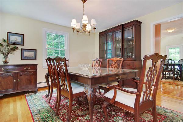 38 Grafton Road Upton, MA 01568 - Photo 5 of 29 Gallery Image 5