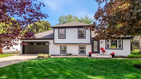 $550,000 | 1289 Bayswater Lane, Cicero, IN 46034