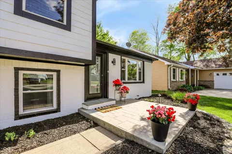 $550,000 | 1289 Bayswater Lane, Cicero, IN 46034