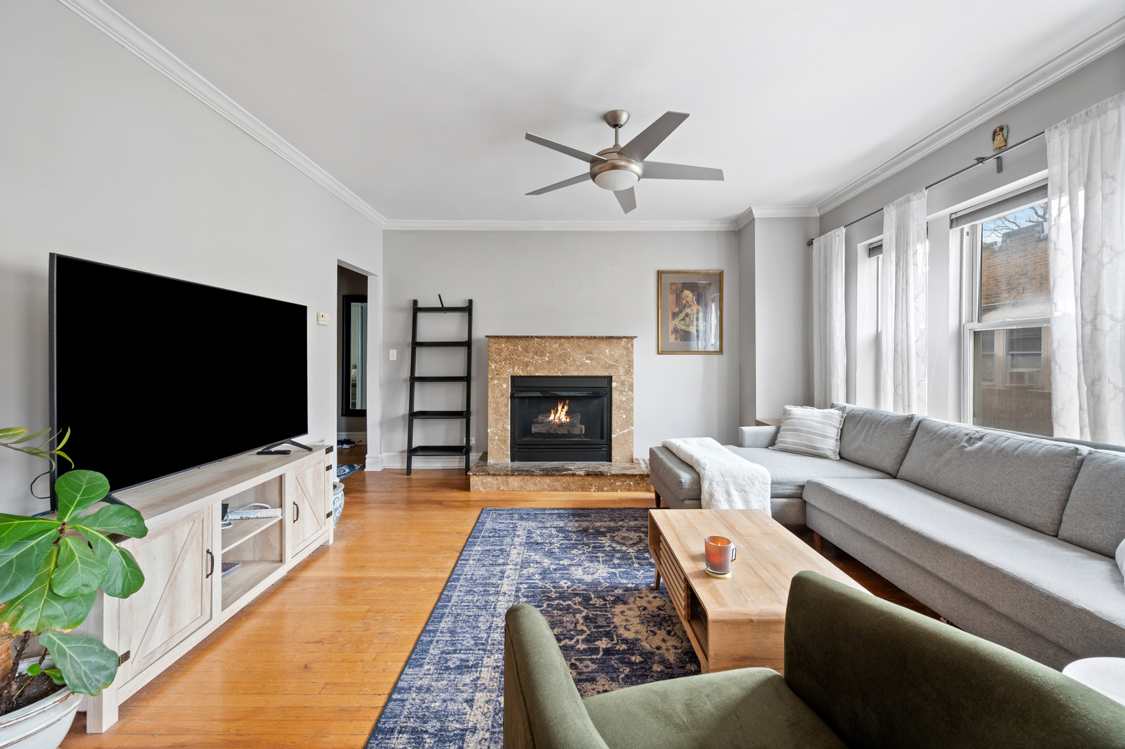 4209 North Keystone Avenue, Unit 2W Chicago, IL 60641 - Photo 10 of 19