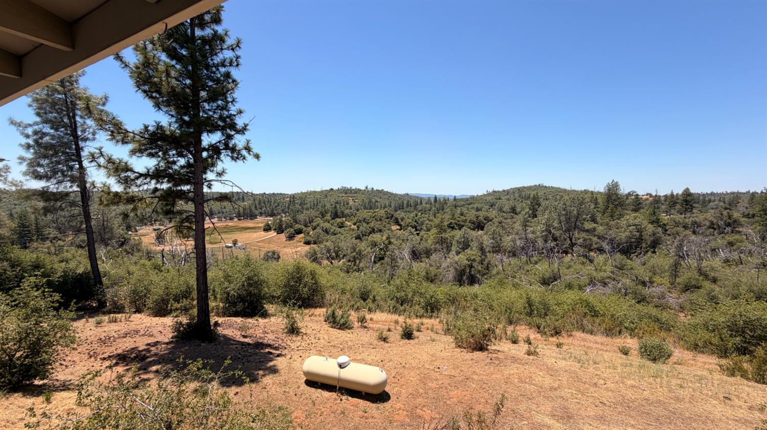 7436 Eagle View Drive Mountain Ranch, CA 95246 - Photo 30 of 51