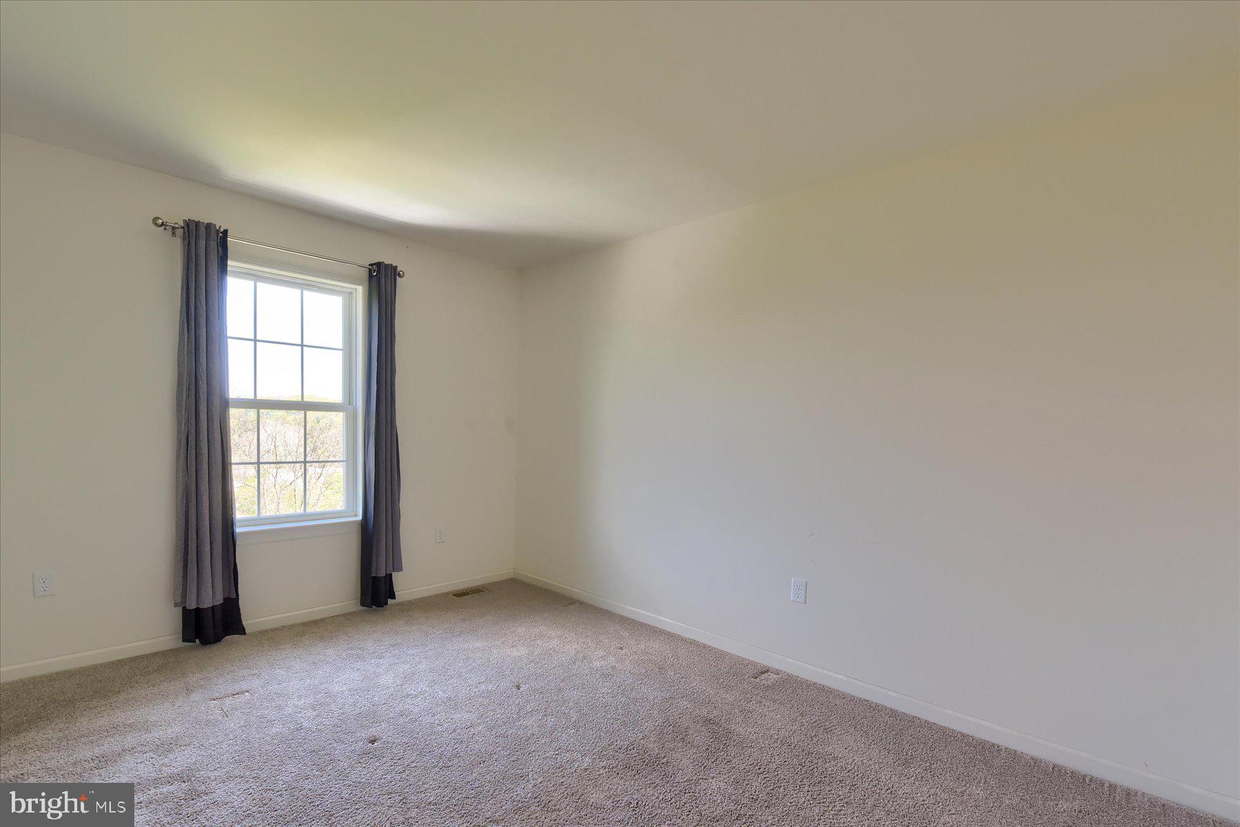 7050 Beaver Spring Road Harrisburg, PA 17111 - Photo 39 of 54 Gallery Image 39
