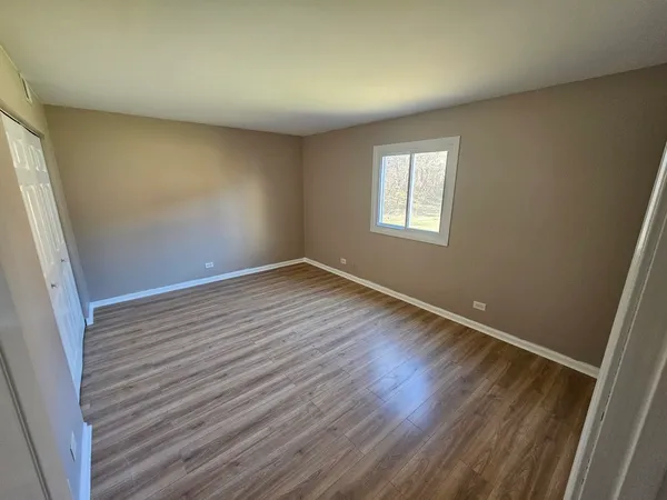 $1,750 | 687 Rosner Drive, Unit 687, Roselle, IL 60172