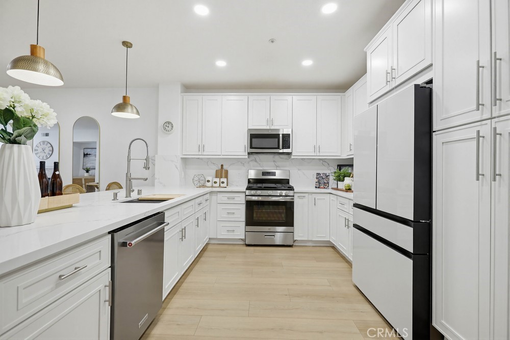 6 Idyllwild, Unit 10 Irvine, CA 92602 - Photo 13 of 56