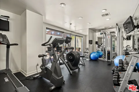 $645,000 | 7100 Alvern Street, Unit 224, Los Angeles, CA 90045