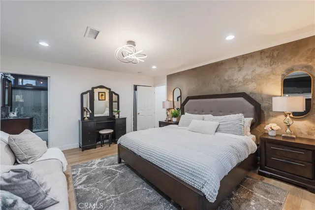 $1,199,000 | 601 West Hillsdale Street, Inglewood, CA 90302